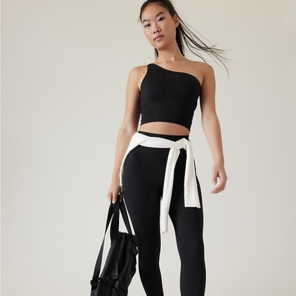 Athleta Aurora Crop - Picture 3 of 8